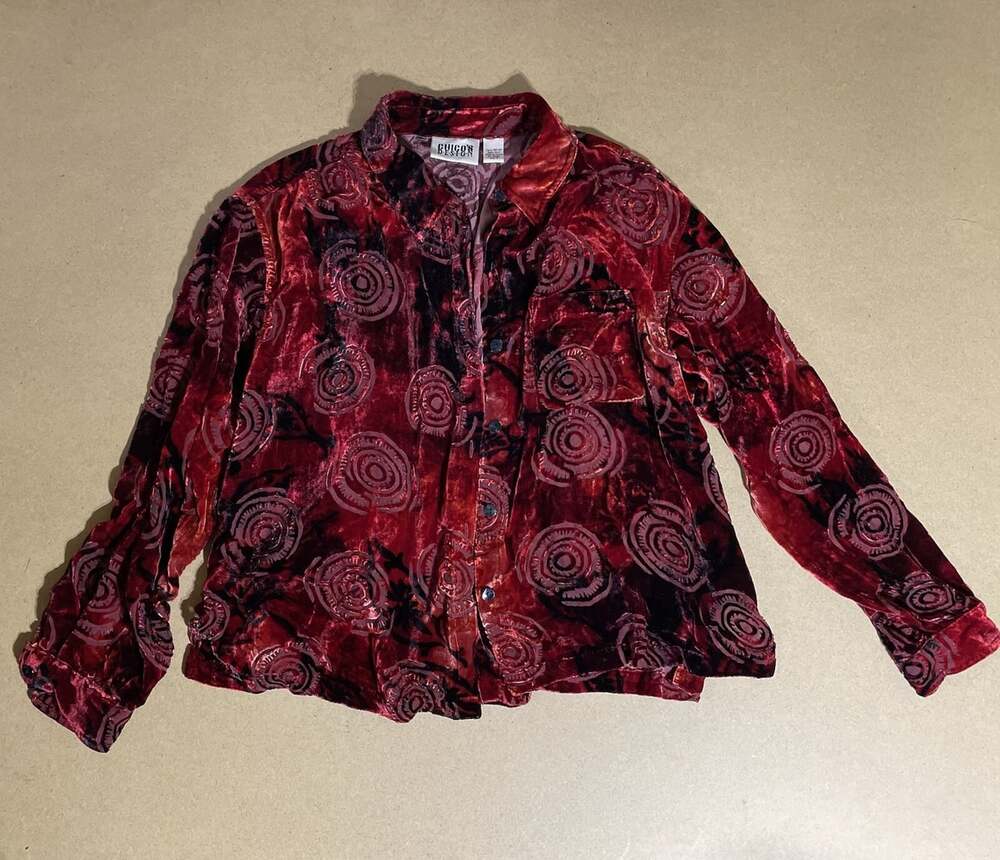 Vintage Chico’s Design Red Velvet Burnout Button Down Shirt Size Large